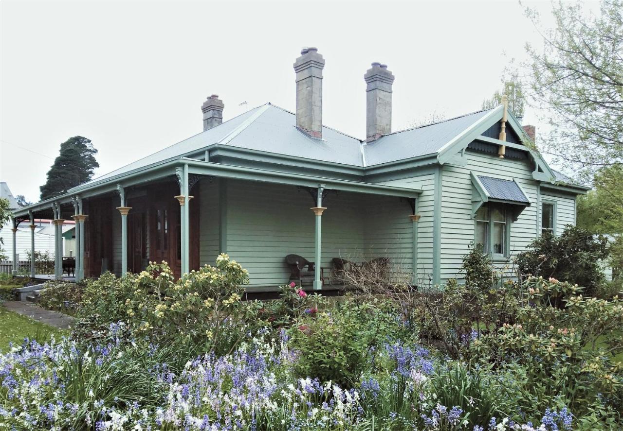 Oakdene Heritage Accommodation St Marys ภายนอก รูปภาพ